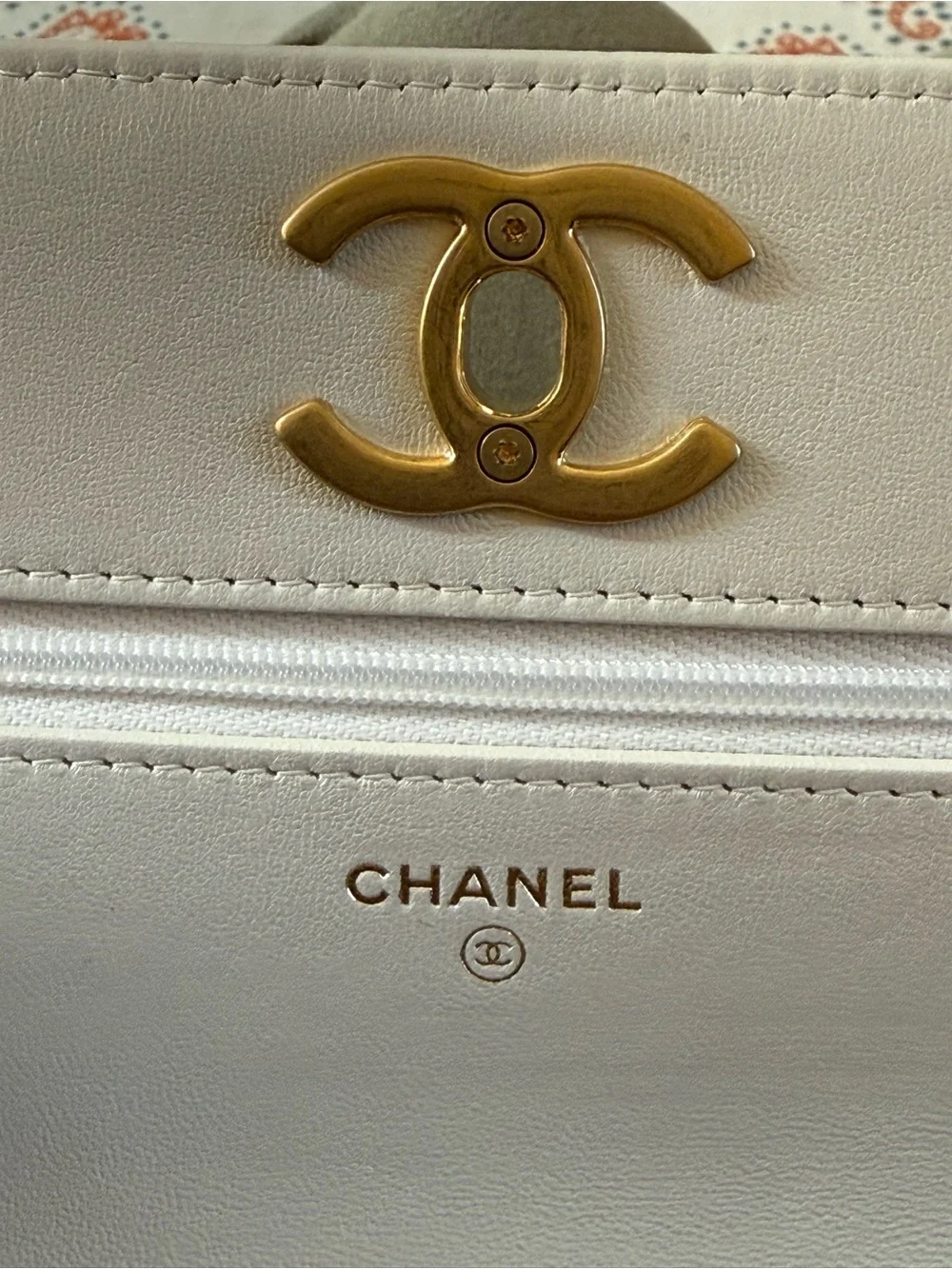 CHANEL Cream Quilted Leather Chain Crossbody with Gold Hardware